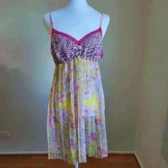 NWOT Liberty Of London Y2K Bright Floral Camisole Pleated Sheer Tank L - Picture 1 of 7
